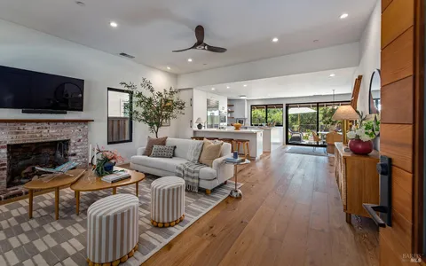 $1,045,000 | 1306 Pinon Drive, Healdsburg, CA 95448