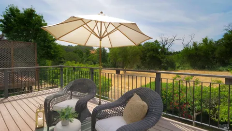 $1,045,000 | 1306 Pinon Drive, Healdsburg, CA 95448