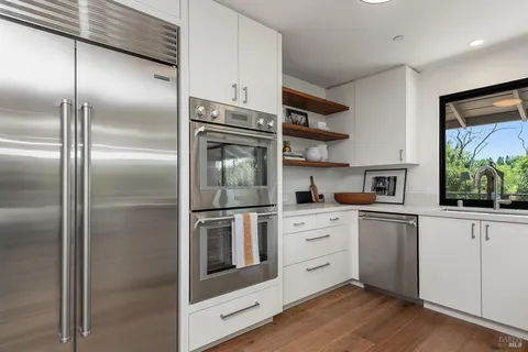 $1,045,000 | 1306 Pinon Drive, Healdsburg, CA 95448