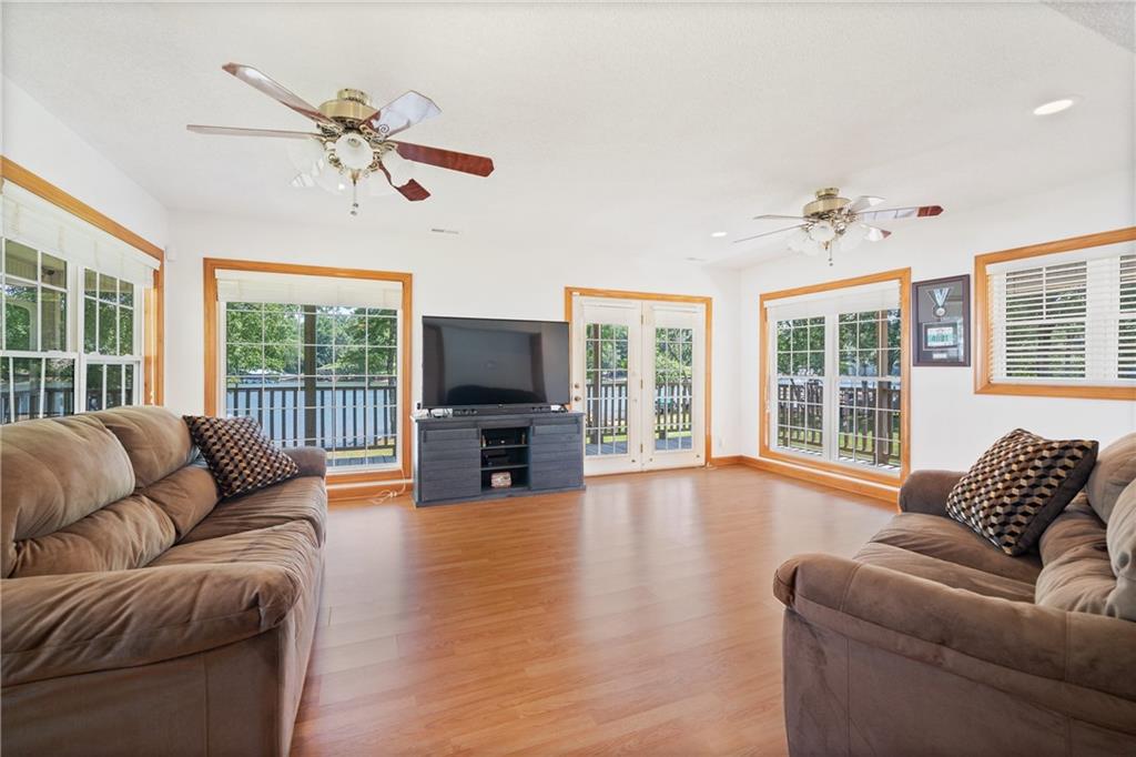 4437 Ridge Street Claremont, NC 28610 - Photo 7 of 36 Gallery Image 7