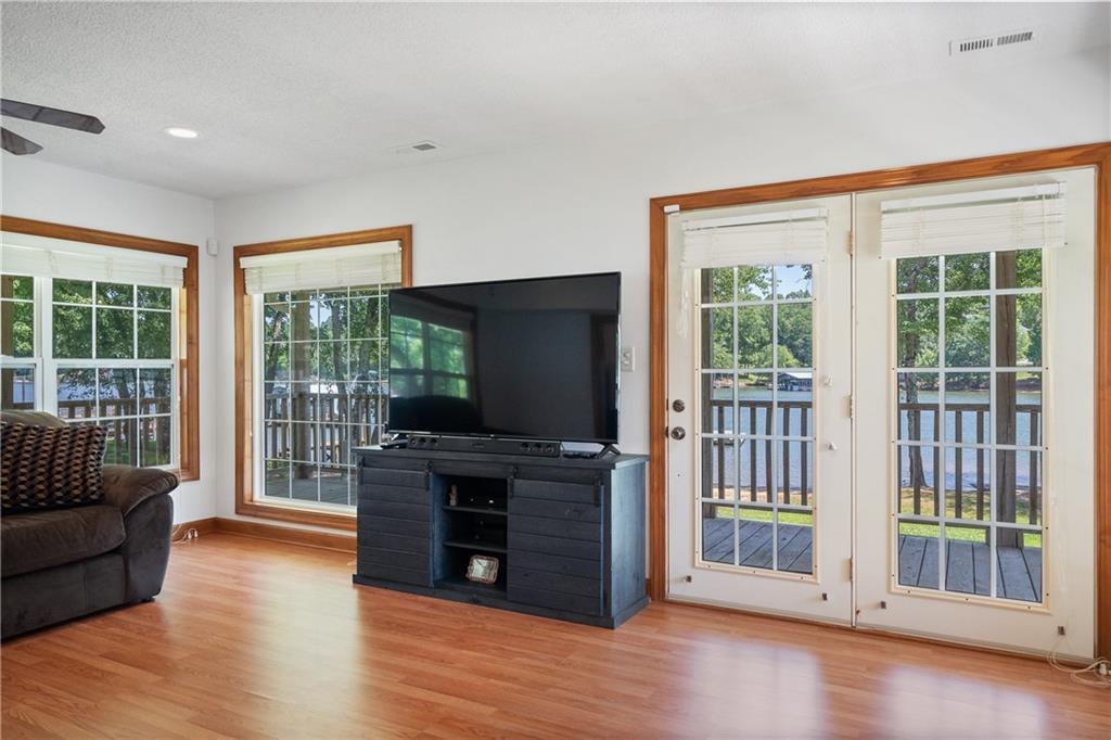 4437 Ridge Street Claremont, NC 28610 - Photo 10 of 36 Gallery Image 10