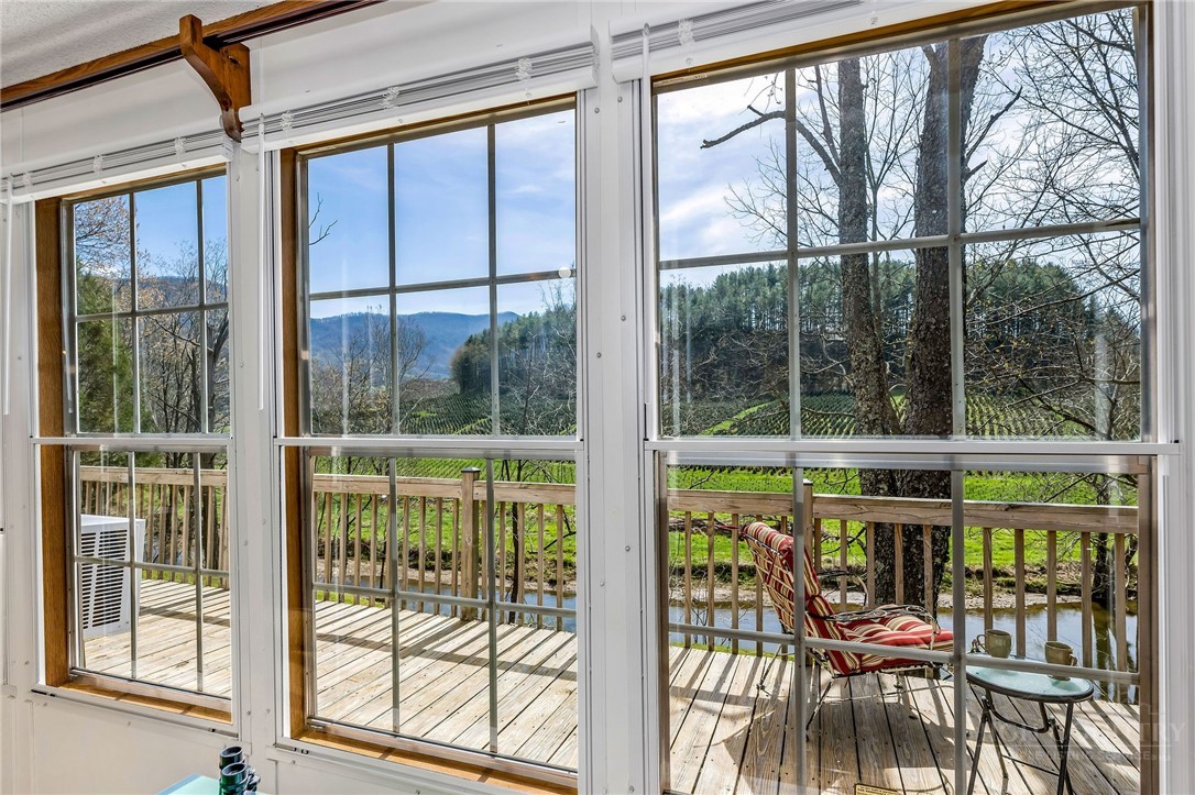 860 West Sugar Tree Road Warrensville, NC 28693 - Photo 11 of 46