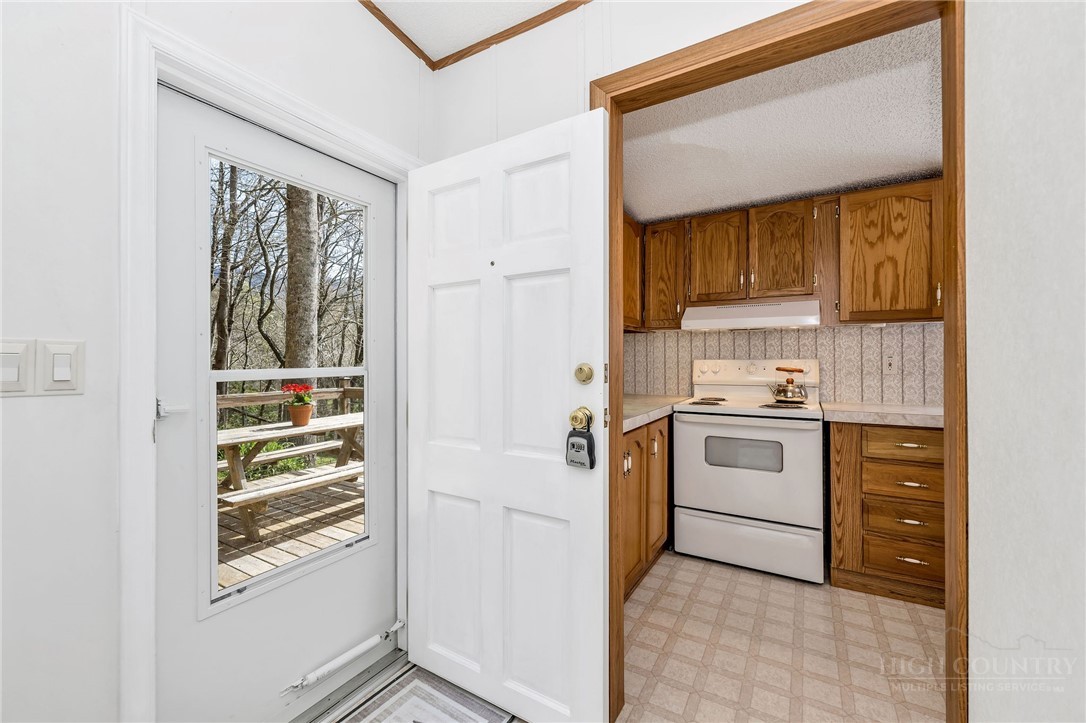 860 West Sugar Tree Road Warrensville, NC 28693 - Photo 23 of 46