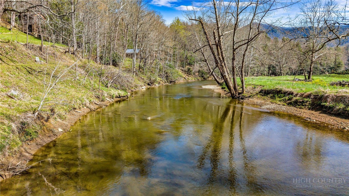 860 West Sugar Tree Road Warrensville, NC 28693 - Photo 44 of 46