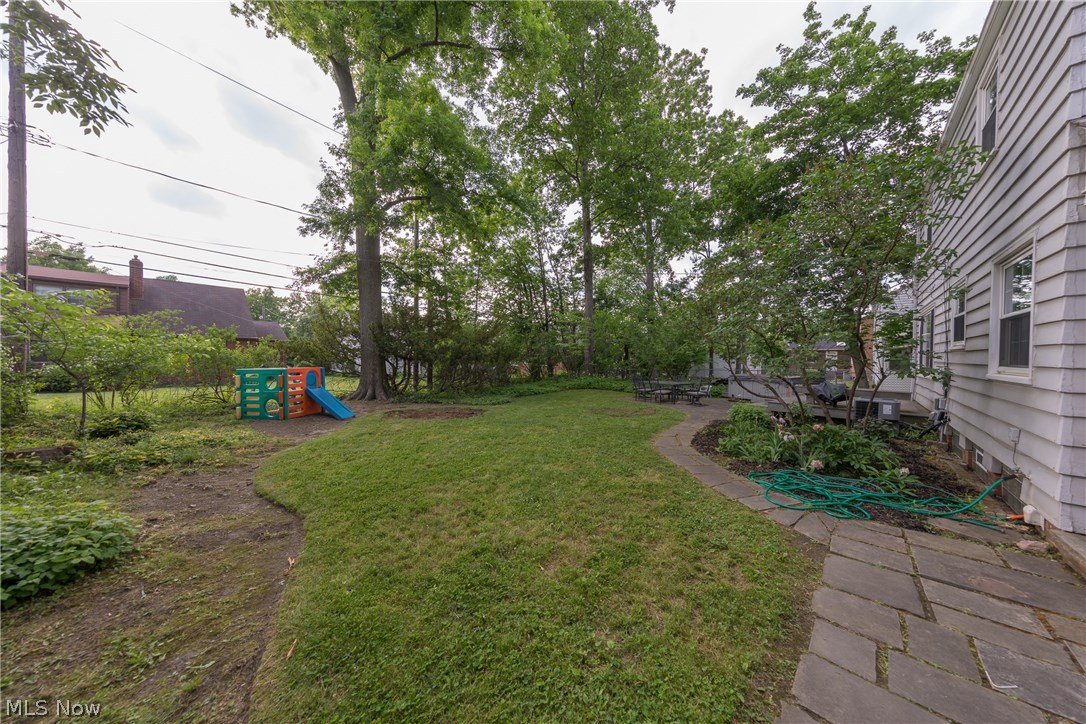 2516 Milton Road Cleveland, OH 44118 - Photo 34 of 34 Gallery Image 34