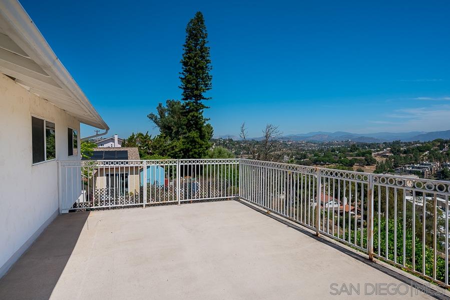 3239 Cristobal Way Spring Valley, CA 91977 - Photo 15 of 25 Gallery Image 15
