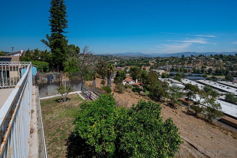 3239 Cristobal Way Spring Valley, CA 91977 - Photo 17 of 25 Gallery Image 17