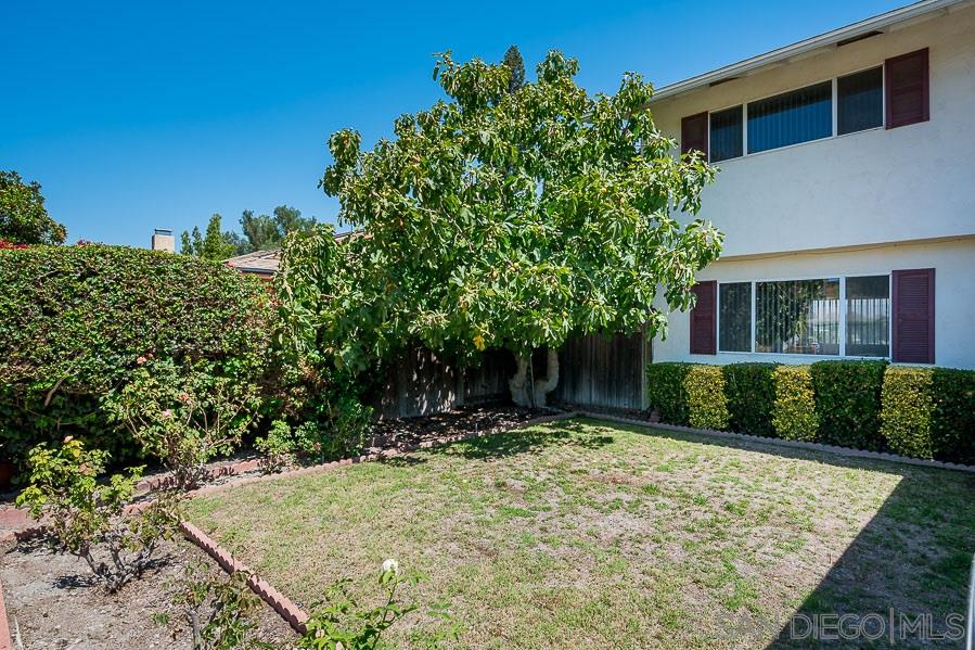 3239 Cristobal Way Spring Valley, CA 91977 - Photo 3 of 25 Gallery Image 3