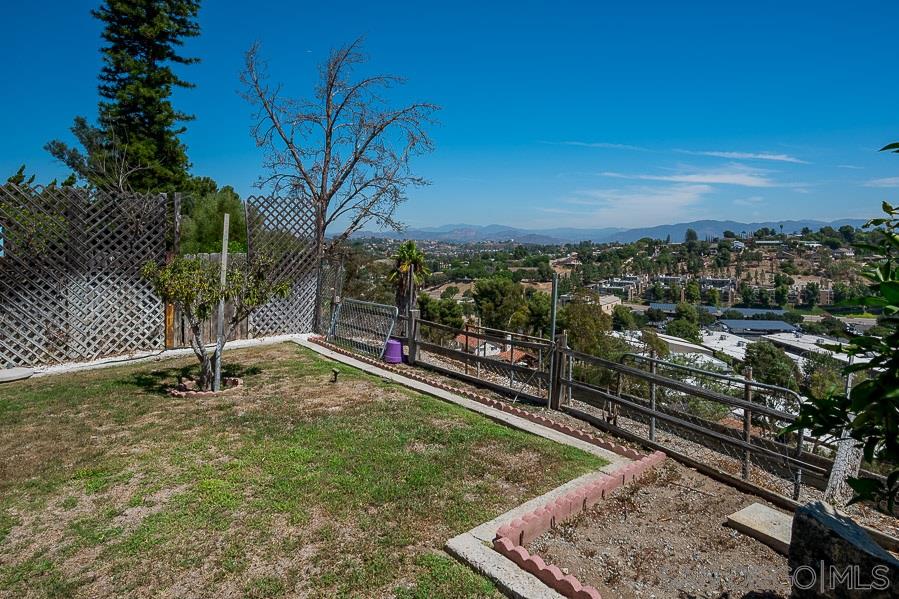 3239 Cristobal Way Spring Valley, CA 91977 - Photo 25 of 25 Gallery Image 25