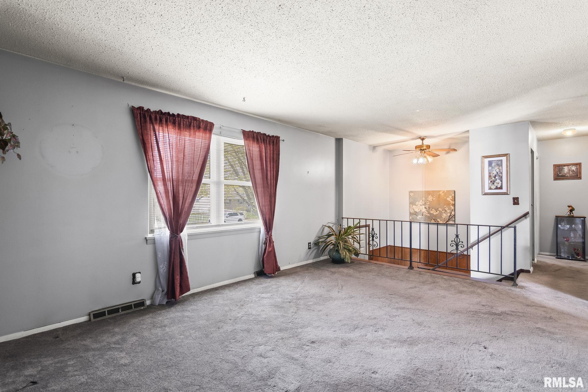 1800 Camden Street Springfield, IL 62702 - Photo 5 of 38 Gallery Image 5