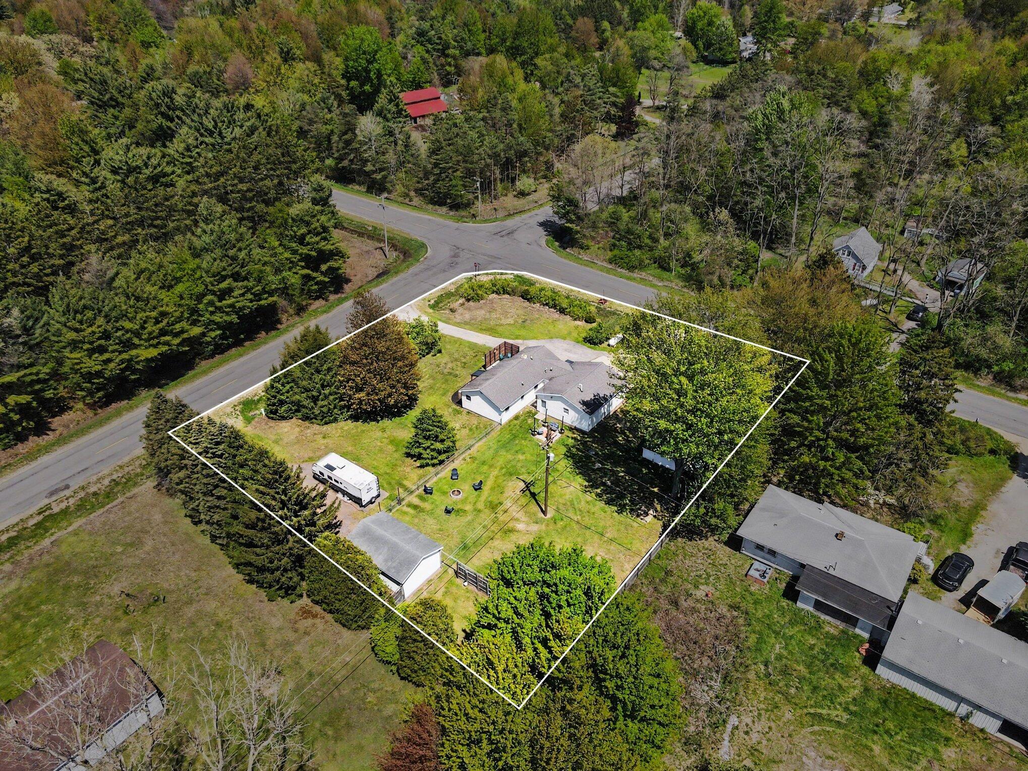 6383 Cline Road Fruitport, MI 49415 - Photo 27 of 34 030_file_9910