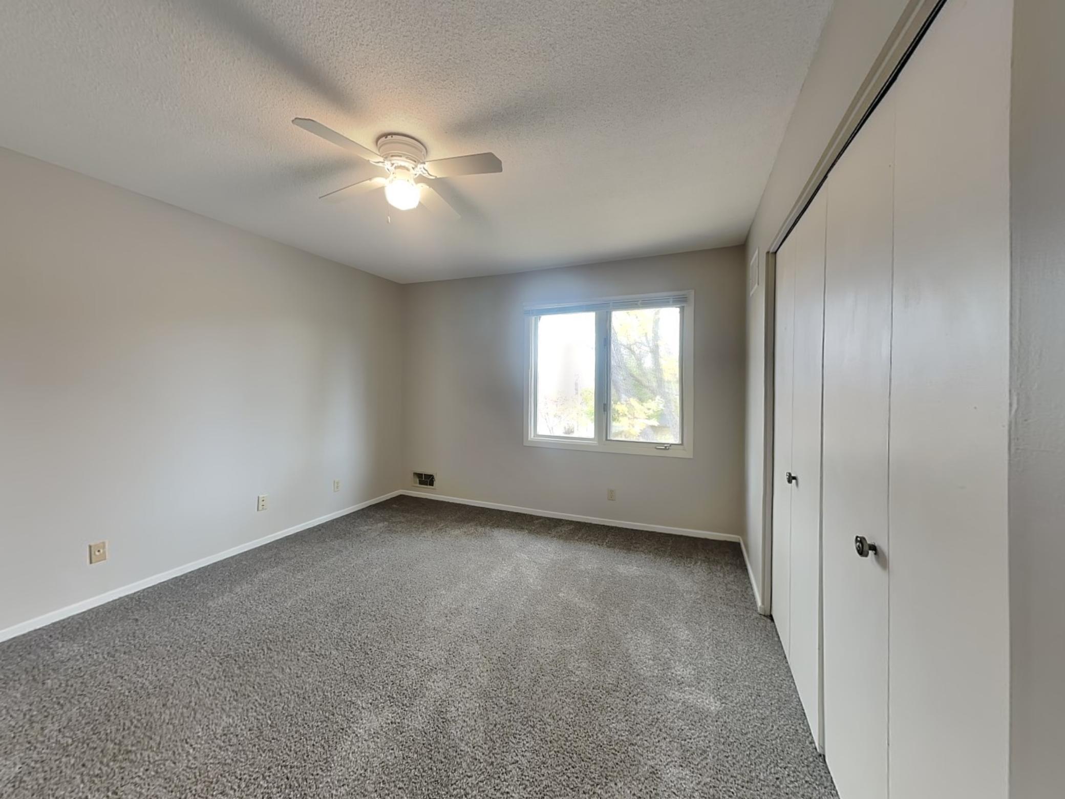 8525 Ivywood Avenue South Cottage Grove, MN 55016 - Photo 12 of 28