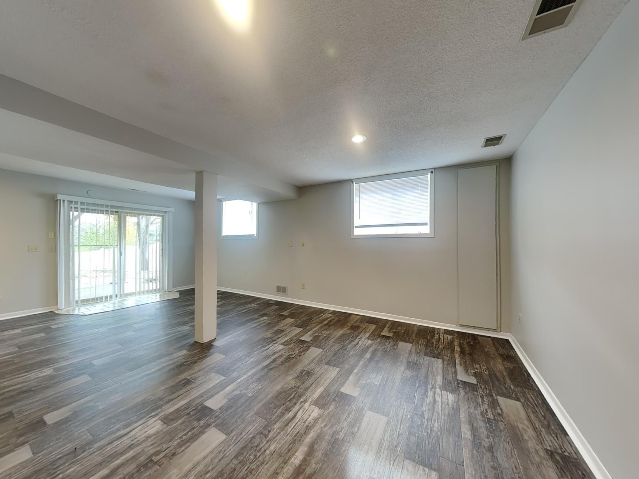 8525 Ivywood Avenue South Cottage Grove, MN 55016 - Photo 14 of 28