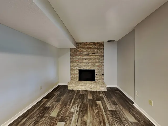 $3,095 | 8525 Ivywood Avenue South, Cottage Grove, MN 55016