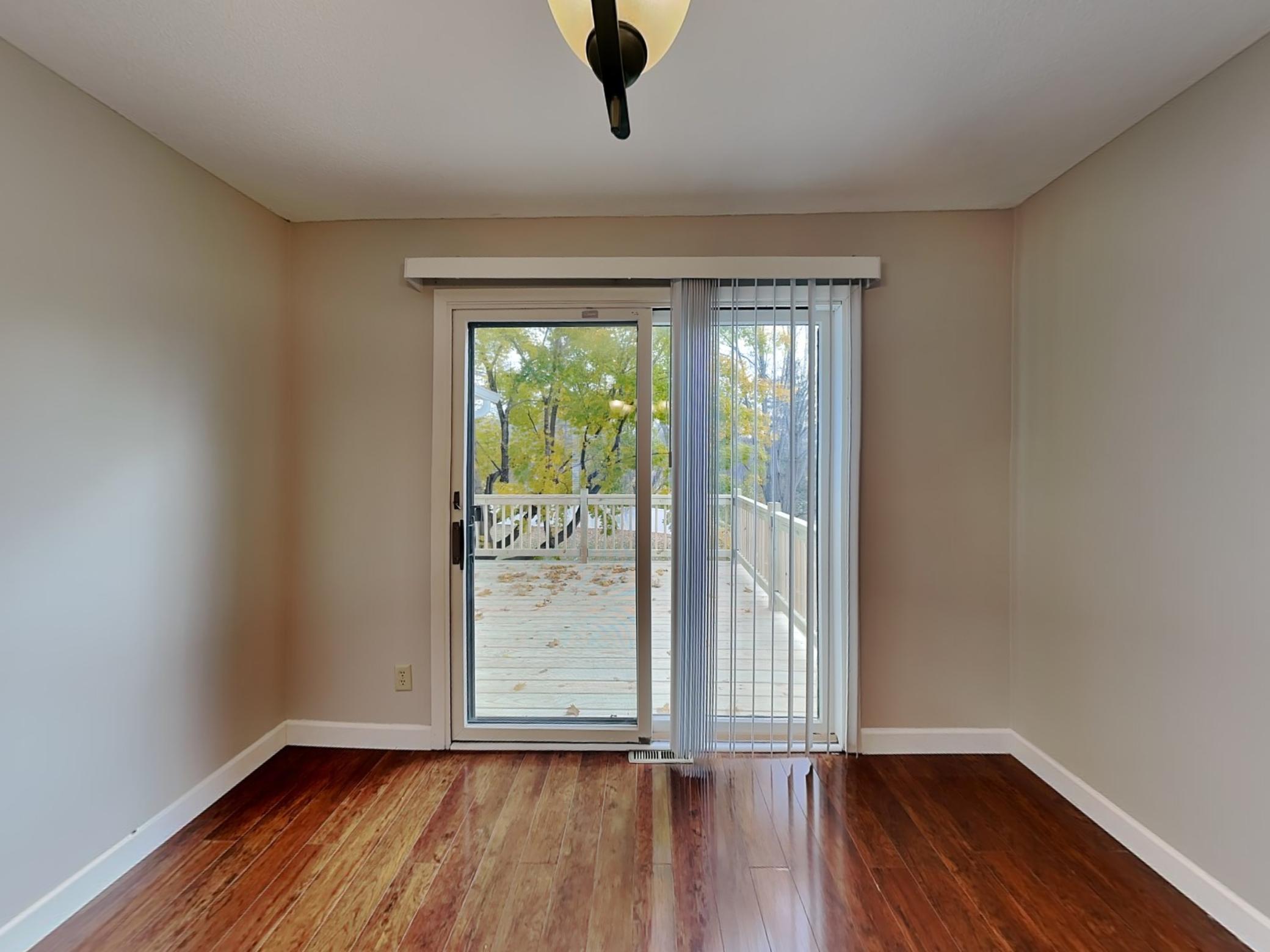 8525 Ivywood Avenue South Cottage Grove, MN 55016 - Photo 3 of 28