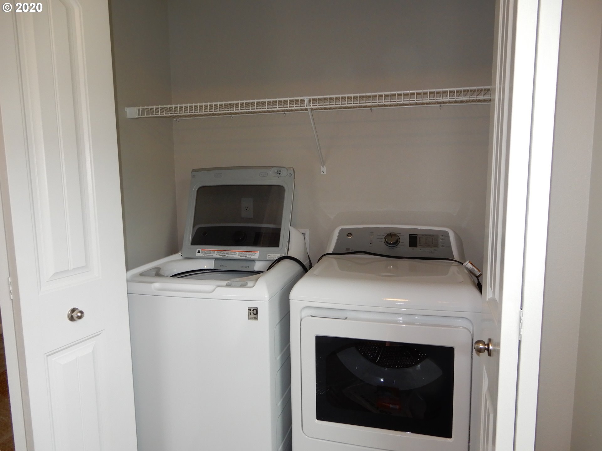 1142 R Street Springfield, OR 97477 - Photo 22 of 25