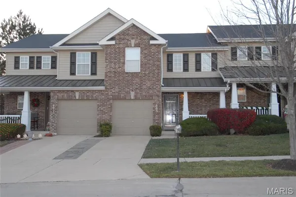 $1,825 | 603 Country Village Drive, Lake St. Louis, MO 63367