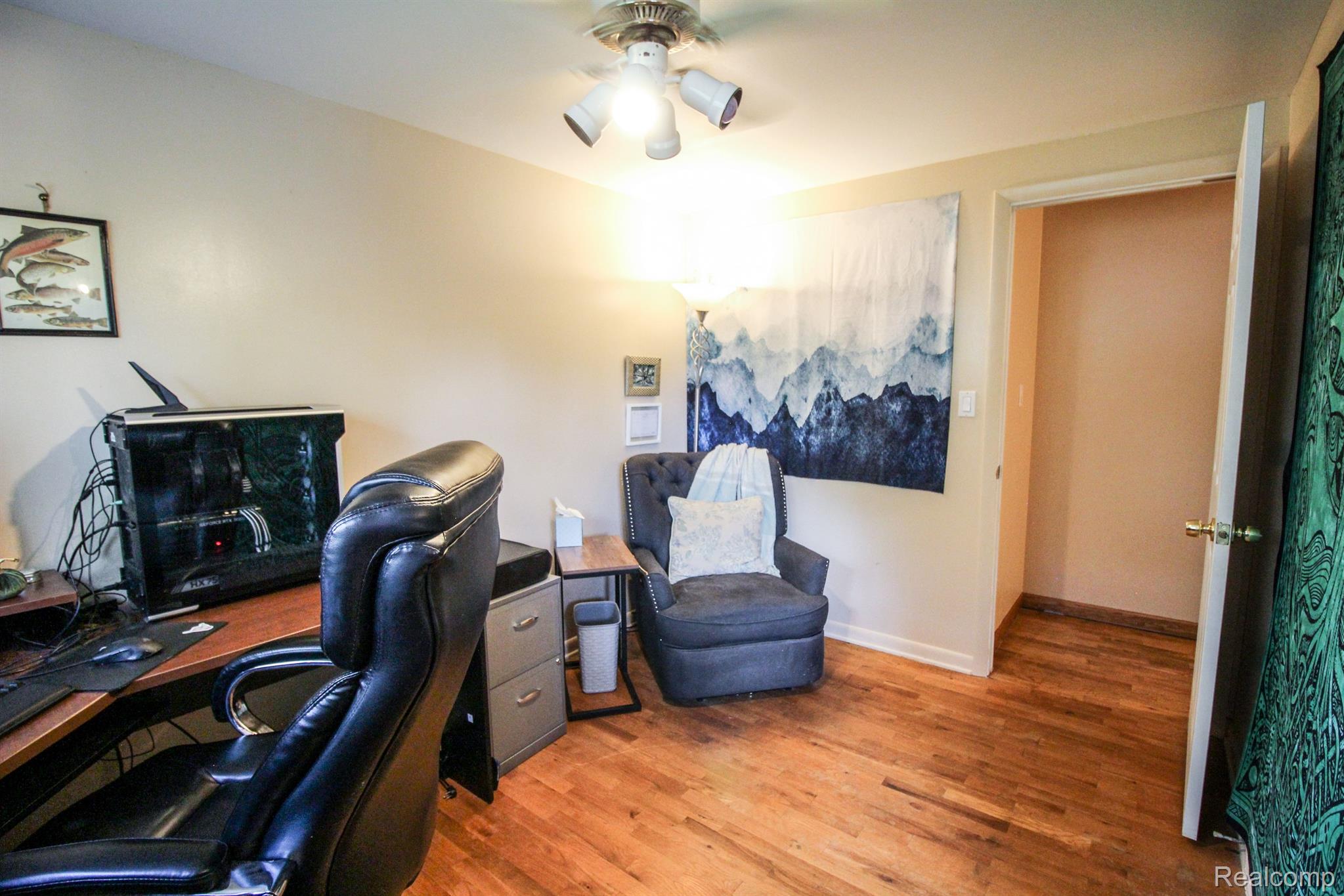 541 Spring Lane Flushing, MI 48433 - Photo 25 of 41