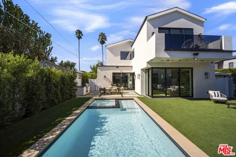 $3,995,000 | 4220 Kenyon Avenue, Los Angeles, CA 90066