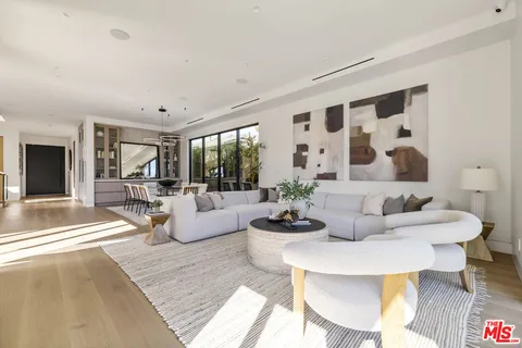 $3,995,000 | 4220 Kenyon Avenue, Los Angeles, CA 90066