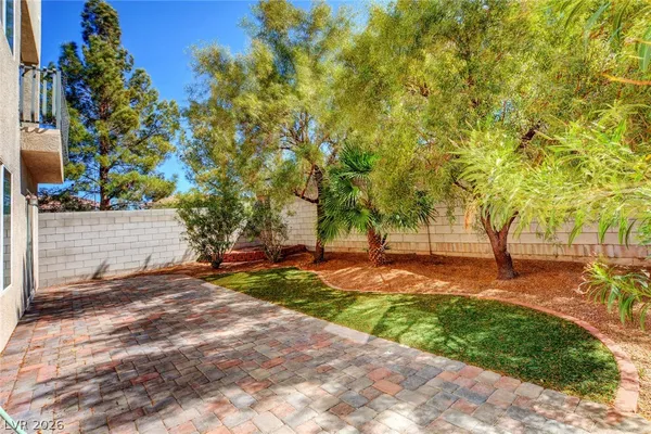 $3,450 | 10700 Shasta Glow Court, Henderson, NV 89052