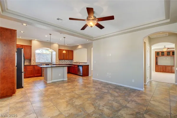 $3,450 | 10700 Shasta Glow Court, Henderson, NV 89052