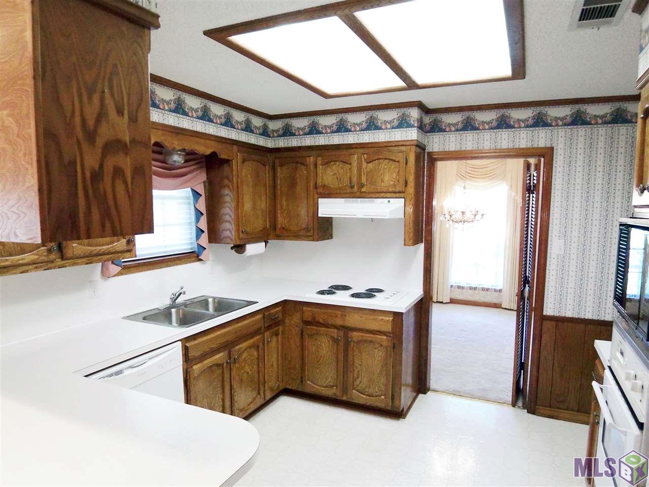 1720 South Flannery Road Baton Rouge, LA 70816 - Photo 3 of 21 Gallery Image 3