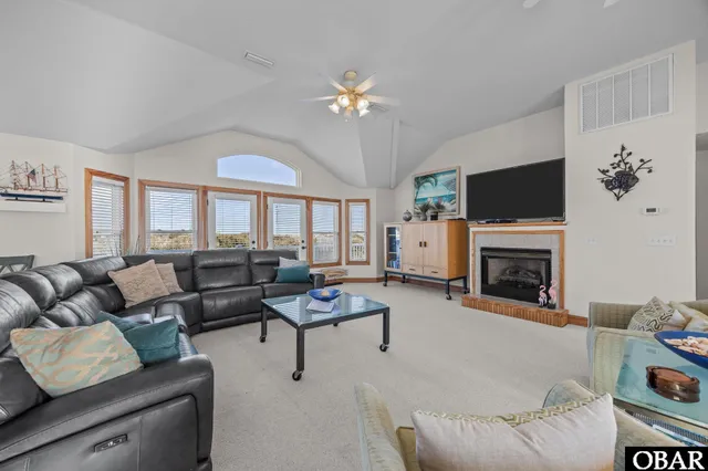 $1,199,000 | 4528 Johnston Lane, Kitty Hawk, NC 27949