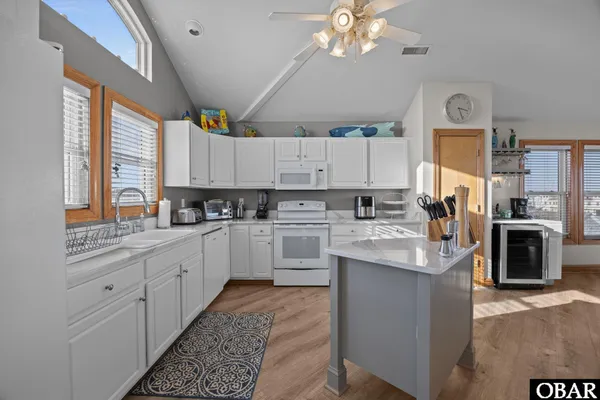 $1,149,000 | 4528 Johnston Lane, Kitty Hawk, NC 27949