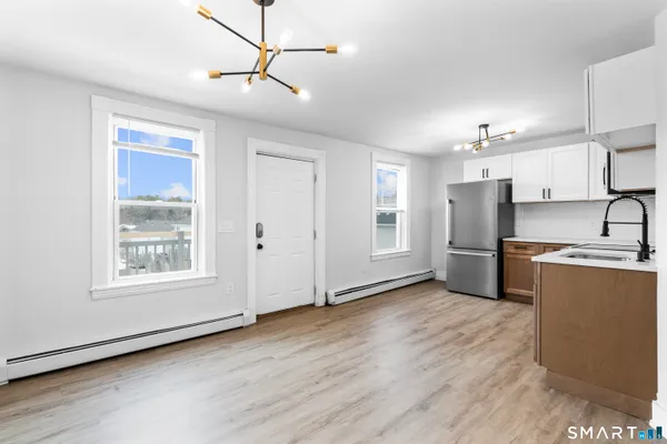 $1,850 | 30 Anthony Street, Unit A, Griswold, CT 06351