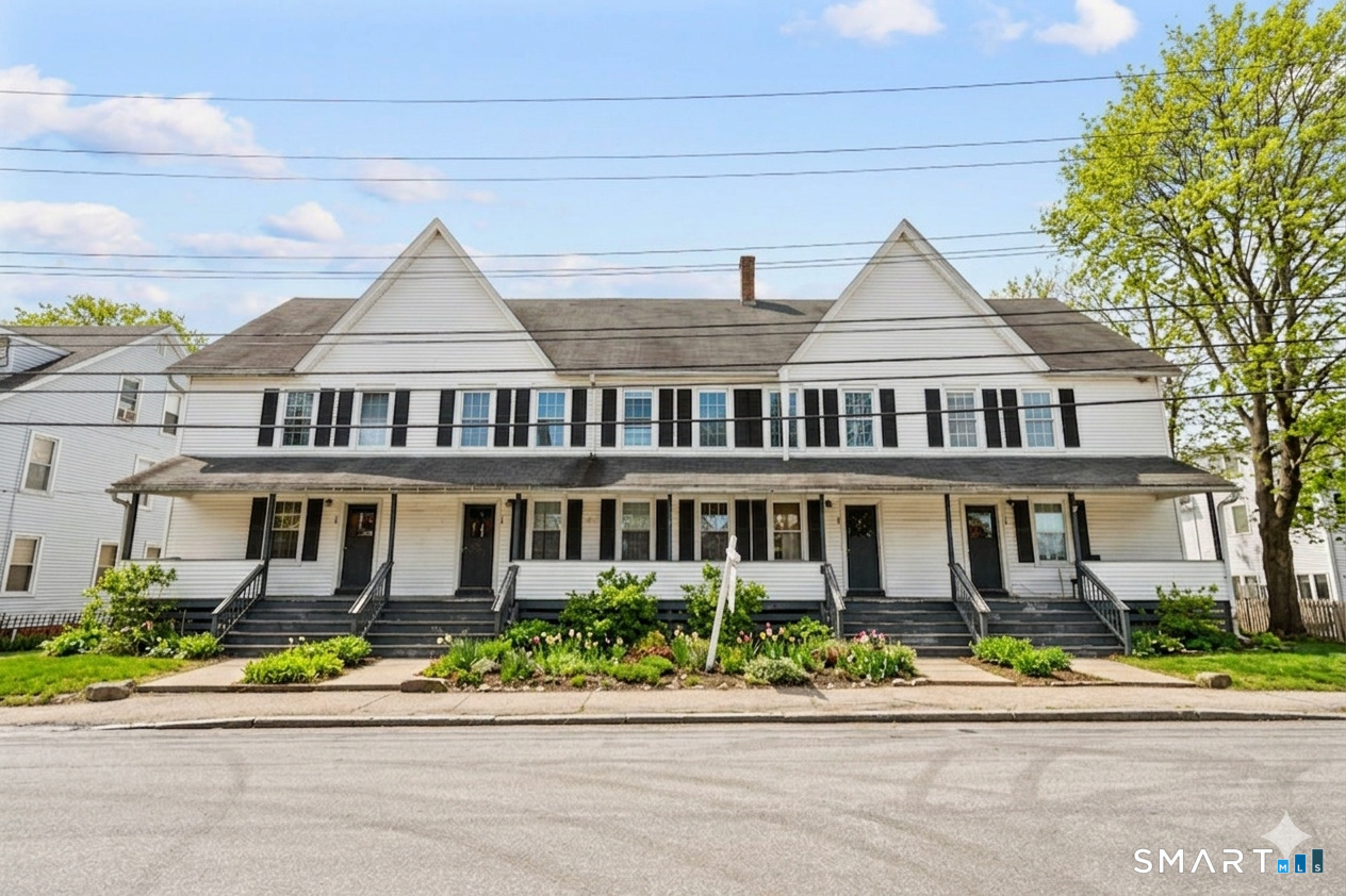 30 Anthony Street, Unit A Griswold, CT 06351 - Photo 35 of 39