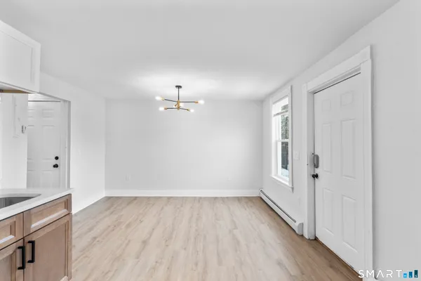 $1,850 | 30 Anthony Street, Unit A, Griswold, CT 06351