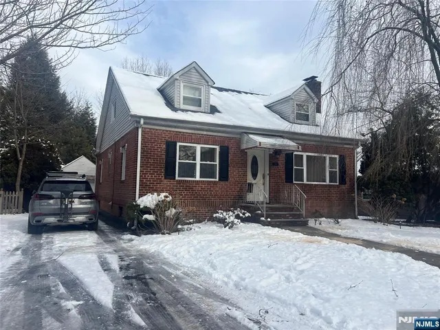 $4,500 | 231 Van Orden Avenue, Leonia, NJ 07605