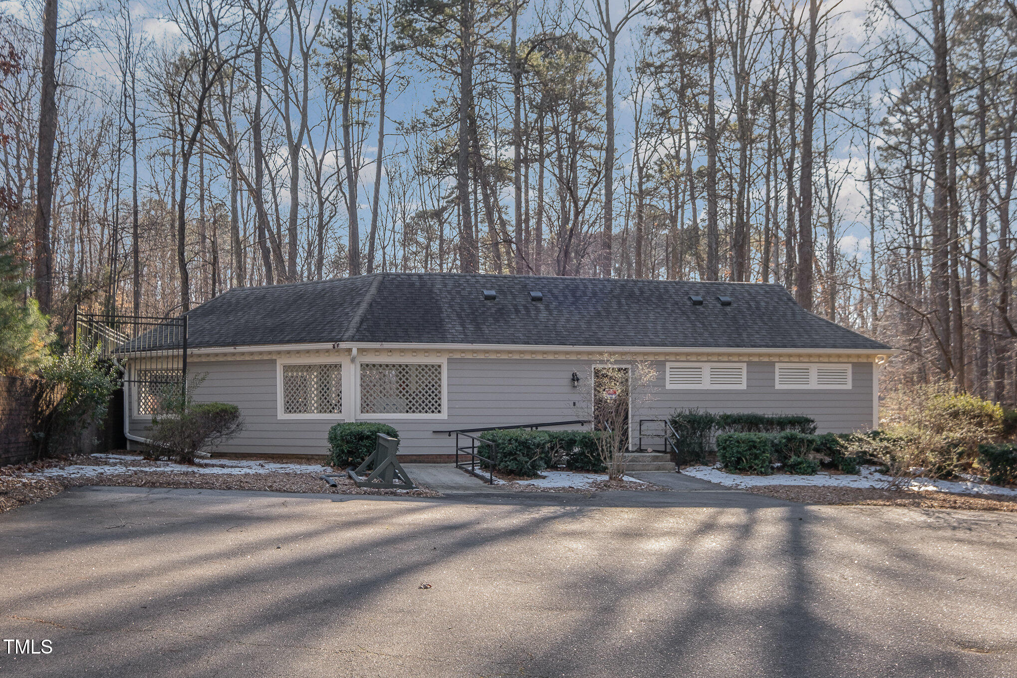 816 Oxgate Circle Raleigh, NC 27615 - Photo 35 of 40 Clubhouse