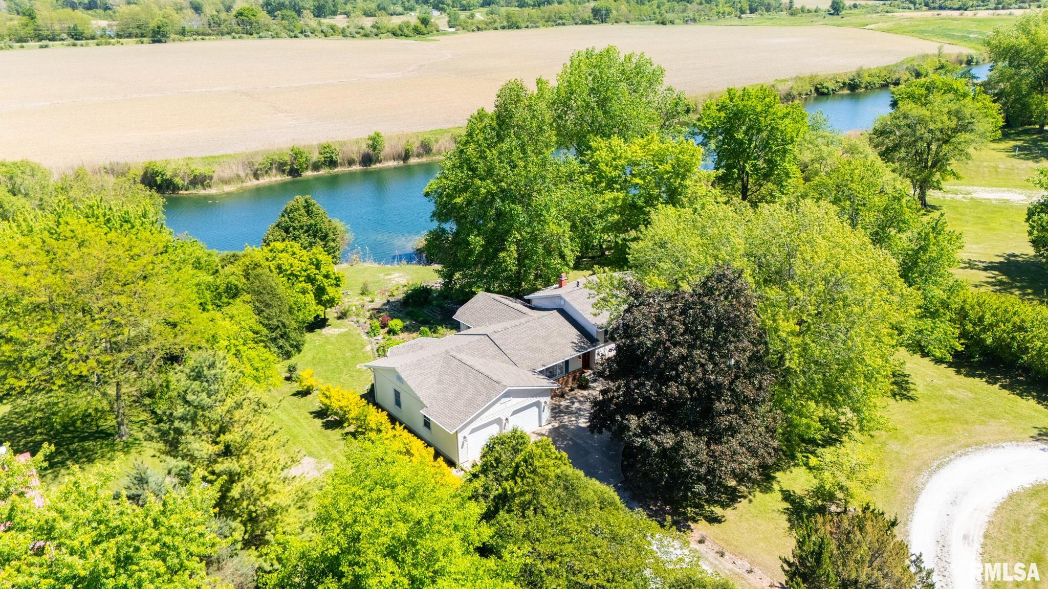 23397 North Taylor Road Canton, IL 61520 - Photo 13 of 74