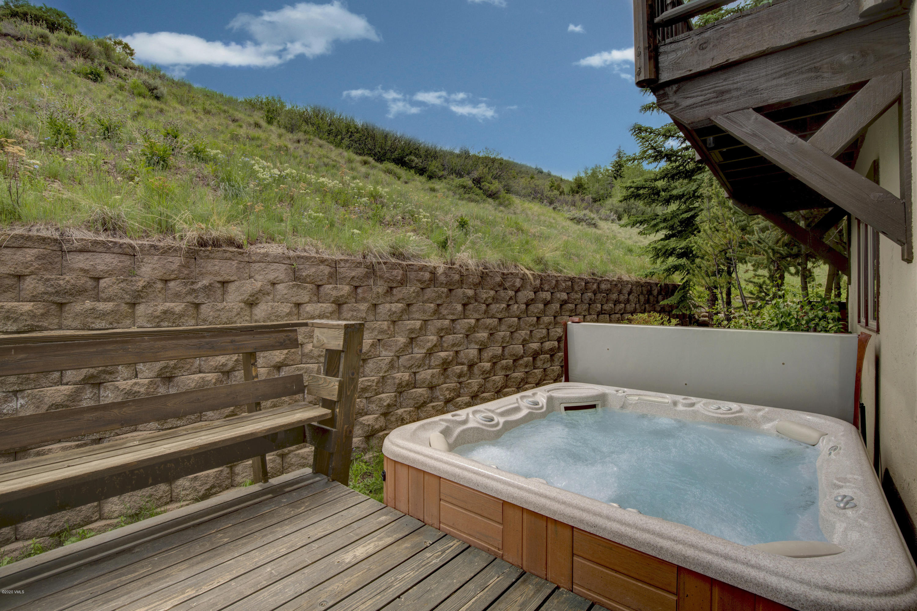 92 Knudson Ranch Road Edwards, CO 81632 - Photo 15 of 26 a view of sitting area in front of house