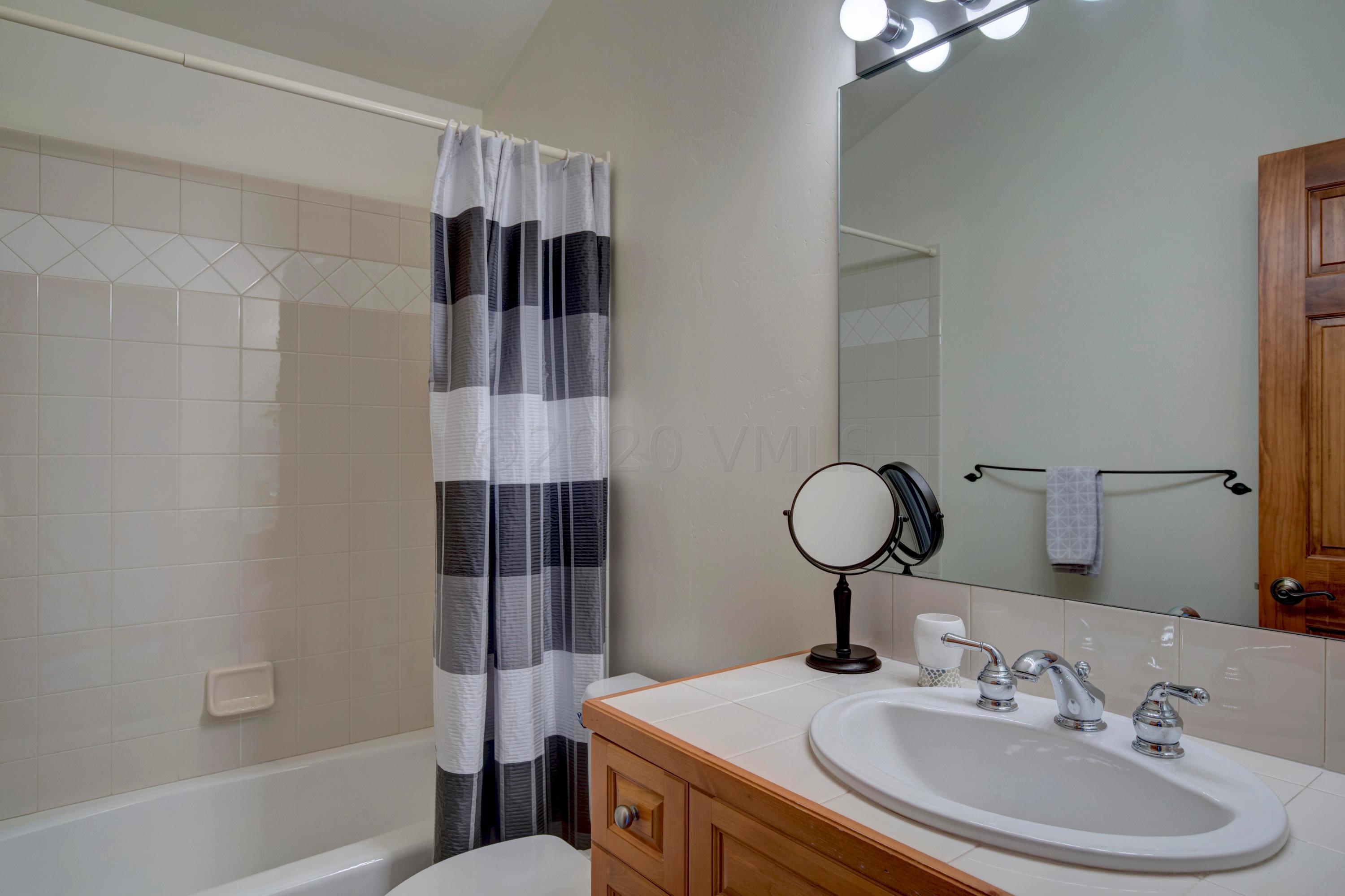 92 Knudson Ranch Road Edwards, CO 81632 - Photo 26 of 26 a bathroom with a sink a toilet and shower