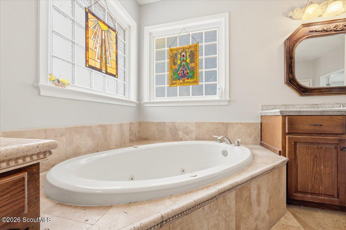 102 Laurel Grove Road Brunswick, GA 31523 - Photo 21 of 61 Master Bathroom
