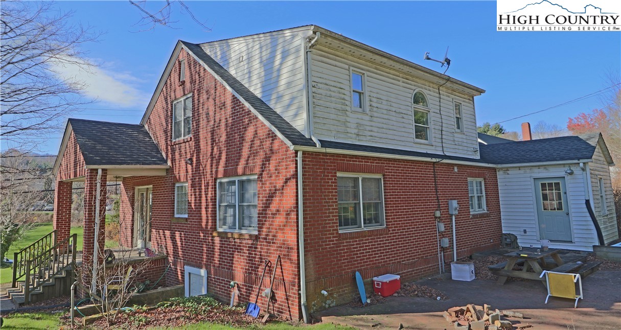 344 Jefferson Road Boone, NC 28607 - Photo 3 of 4 Gallery Image 3
