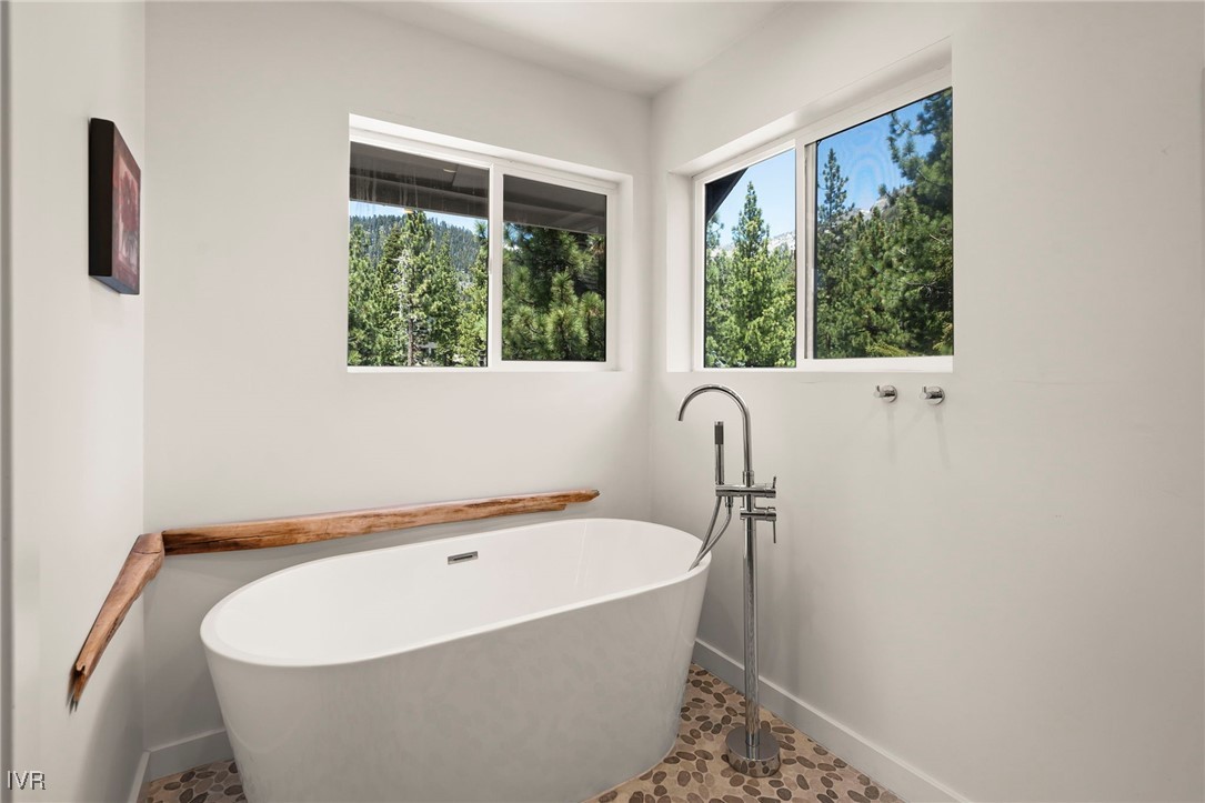 759 Judith Court Incline Village, NV 89451 - Photo 19 of 36 Primary Bath