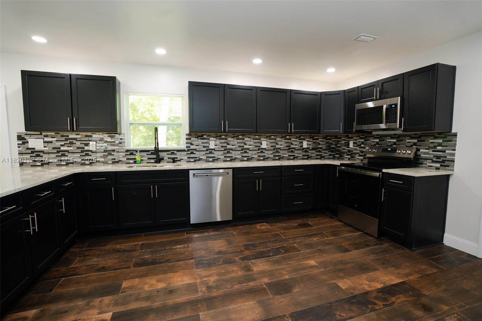 3313 North Ridge Road Tallahassee, FL 32305 - Photo 35 of 42 Gallery Image 35
