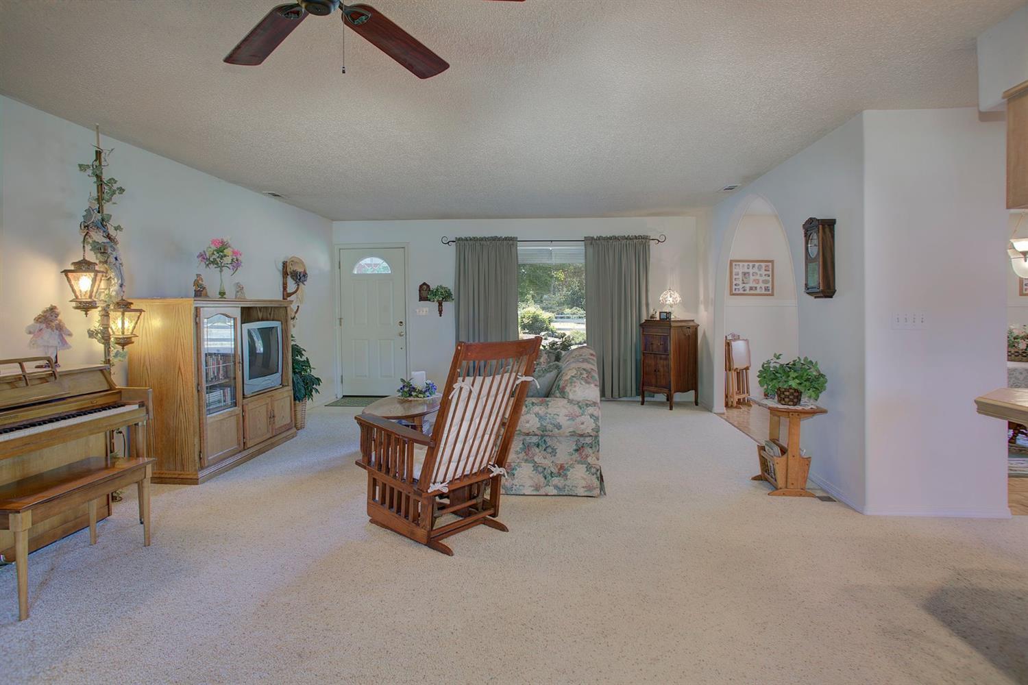 2380 Upper River Road Grants Pass, OR 97526 - Photo 6 of 31 Additional Photo