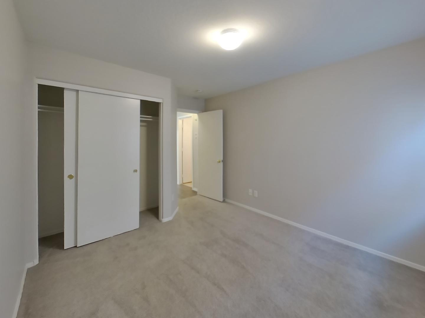 3194 West Tanner Ranch Road San Tan Valley, AZ 85144 - Photo 11 of 15 an empty room with an entryway