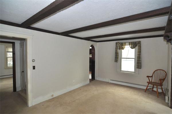 16 Poniken Road Worcester, MA 01606 - Photo 8 of 29 Gallery Image 8