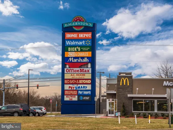 $525,000 | 17416 Cobb Court, Hagerstown, MD 21740