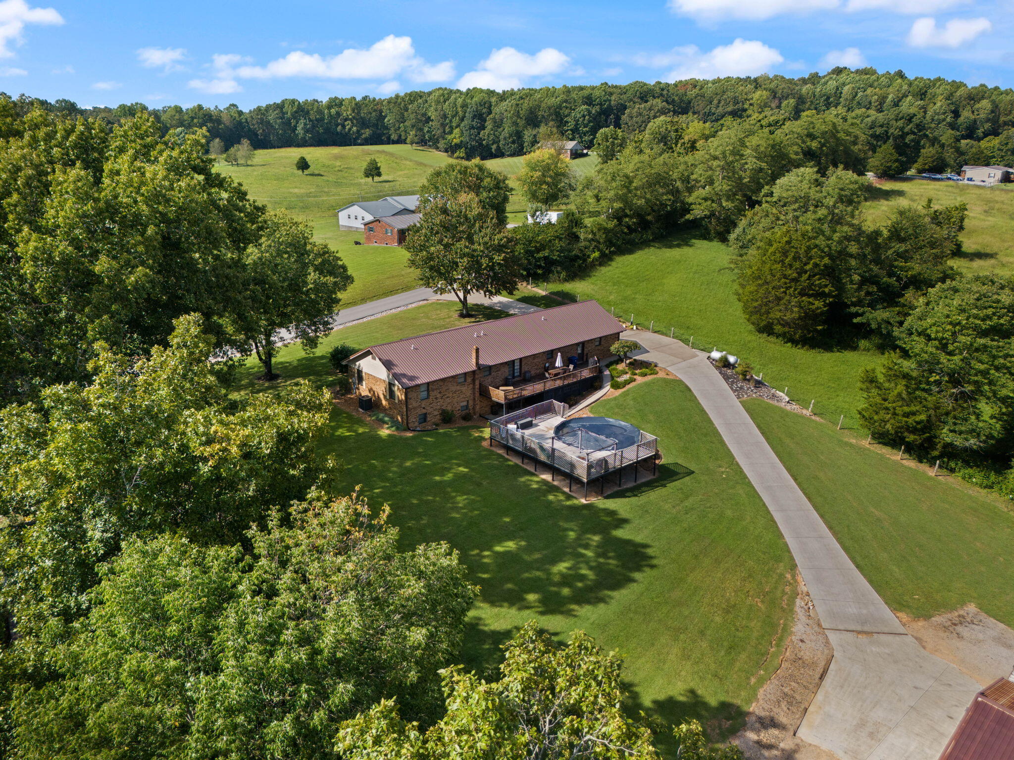 501 East Todd Road Science Hill, KY 42553 - Photo 80 of 98 Back of Home 8