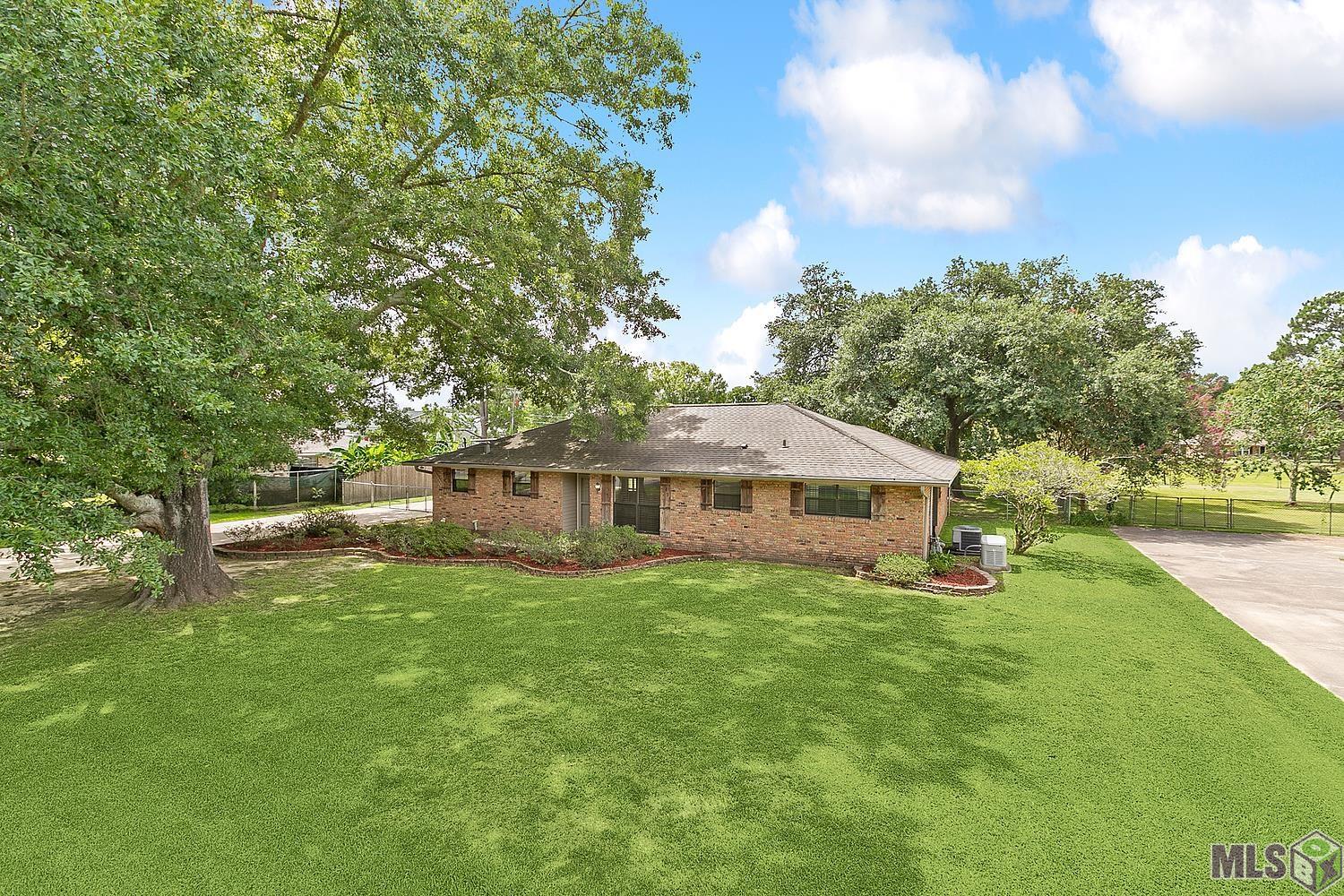 37243 Miller Road Prairieville, LA 70769 - Photo 2 of 20 Gallery Image 2