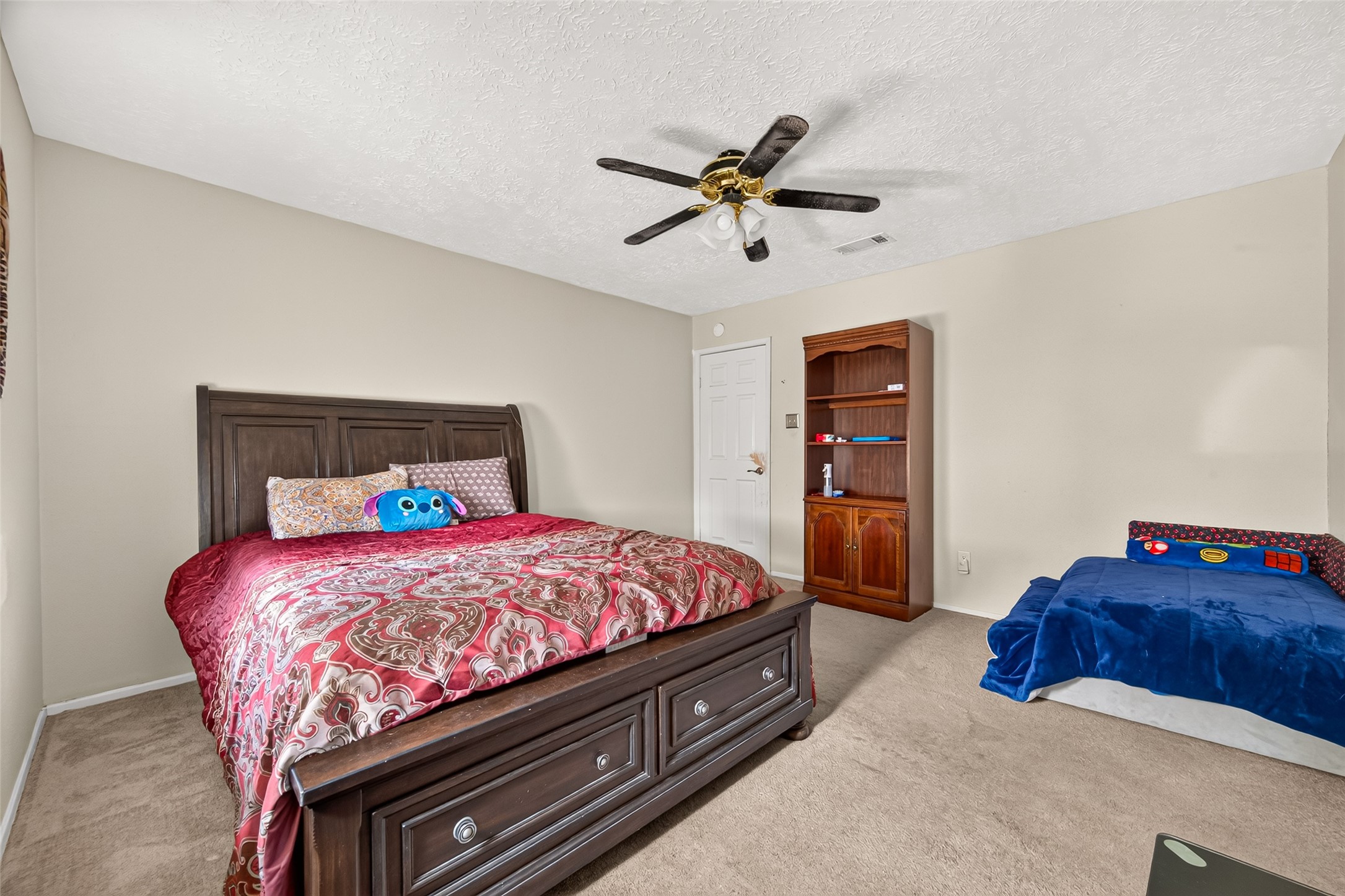 2307 Spring Dusk Drive Spring, TX 77373 - Photo 15 of 25 Primary Bedrrom