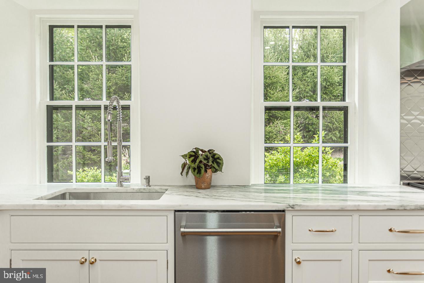 6615 Greenhill Road New Hope, PA 18938 - Photo 19 of 88 Gallery Image 19