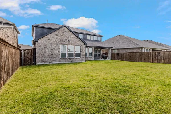 $455,000 | 904 Vineyard Way, Forney, TX 75126